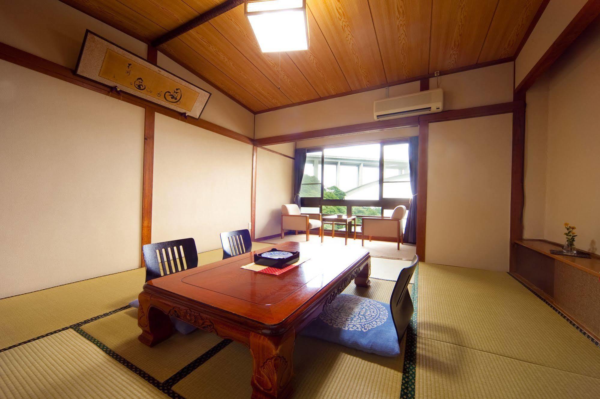 Okamotoya Ryokan Beppu Exterior foto